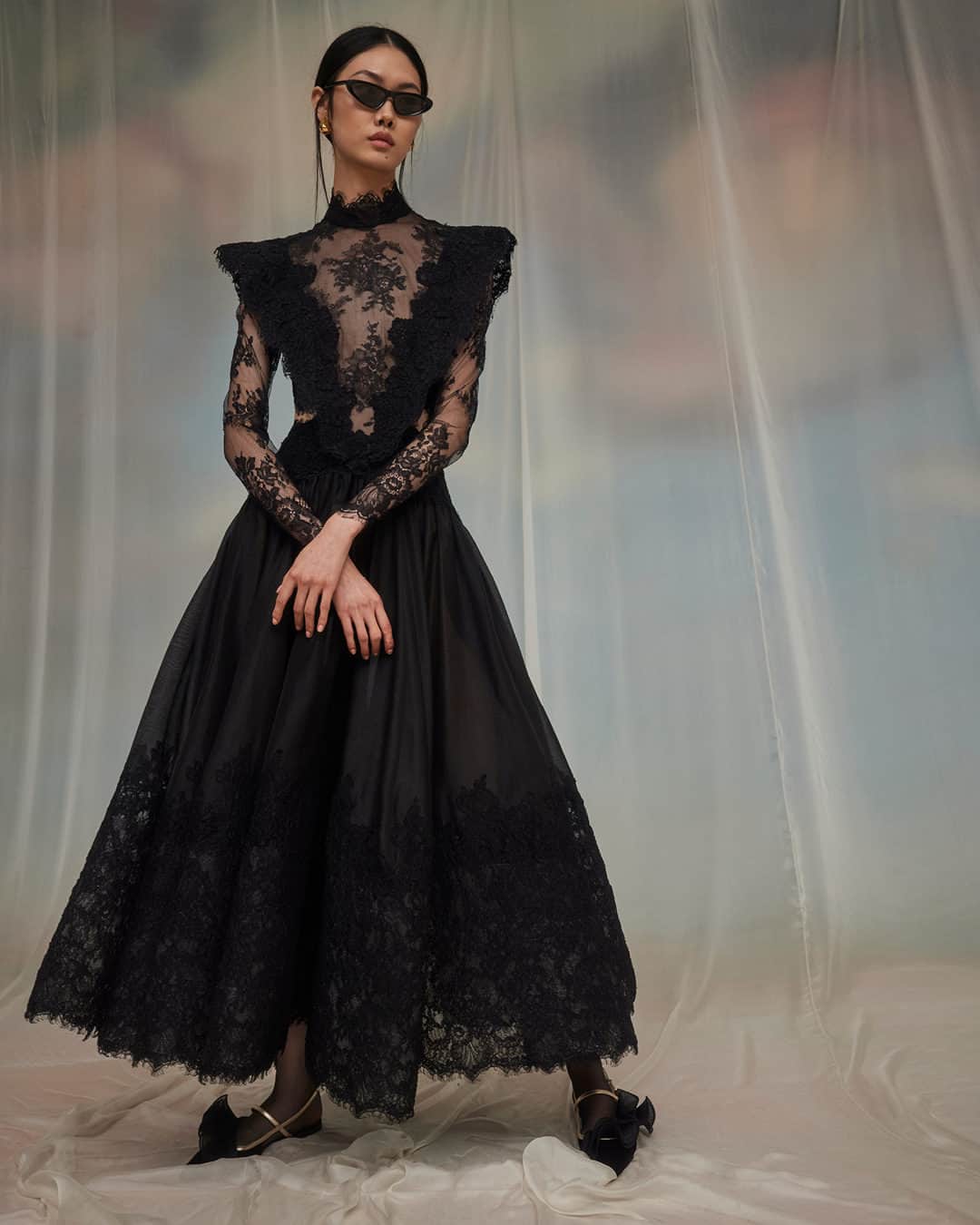 ジマーマンのインスタグラム：「In Motion: The Sensory Lace Yoke Gown styled with the Zimmermann Lumino Micro Frame and Loie Ballerinas. #Luminosity #ZimFall23 #zimmermann」