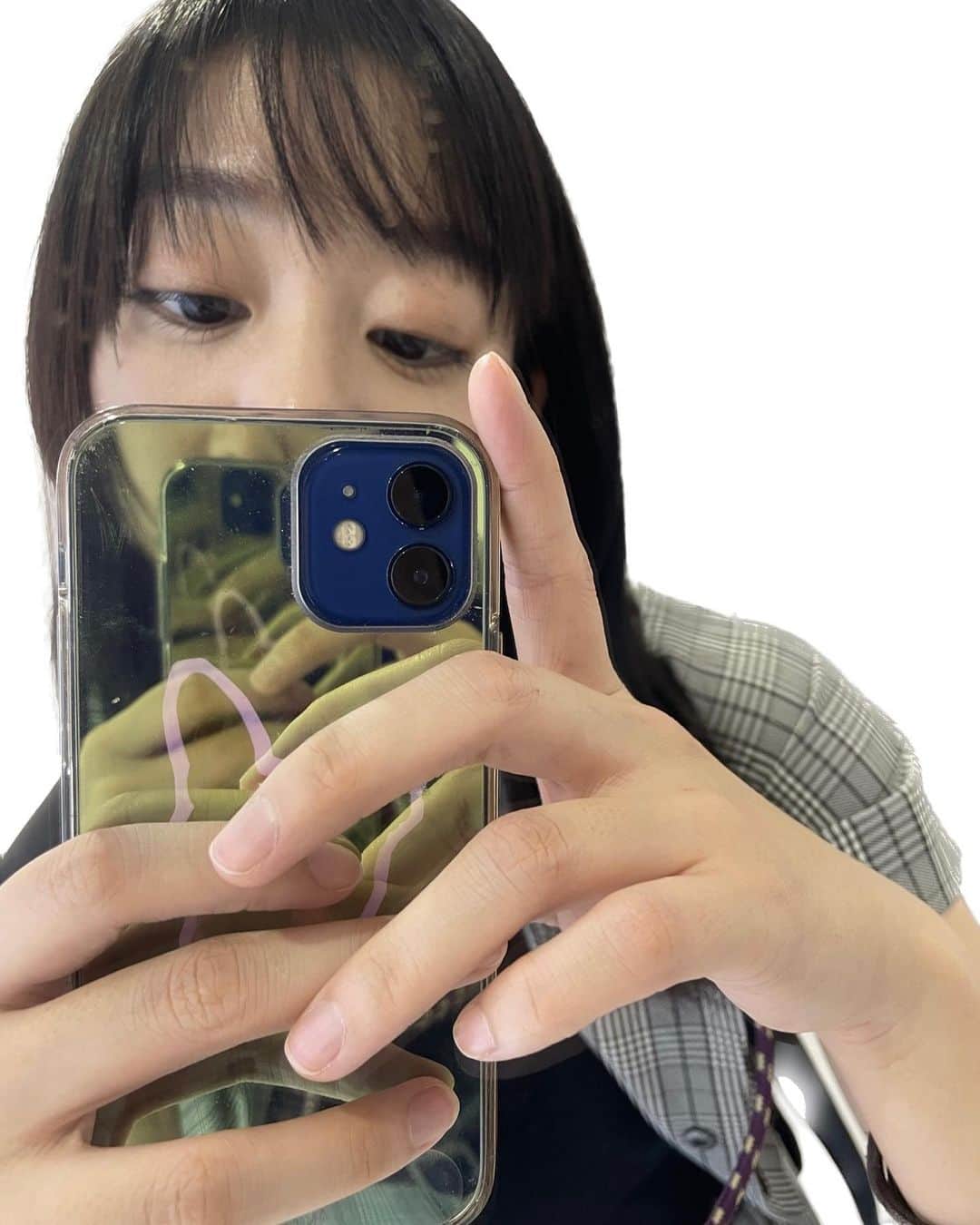 香月ハルのインスタグラム：「前髪が生まれました。」