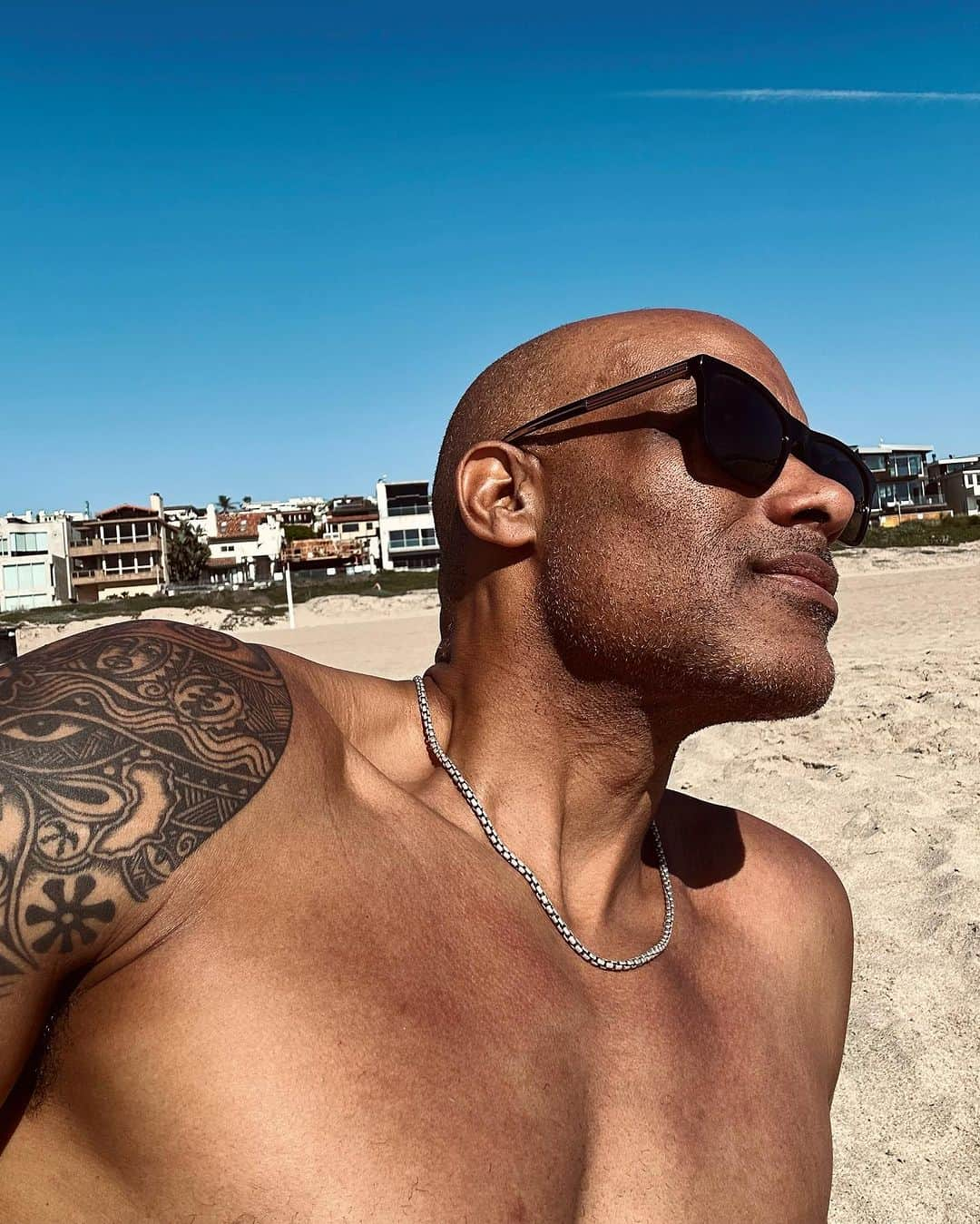 ボリス・コジョーさんのインスタグラム写真 - (ボリス・コジョーInstagram)「Be grateful for what you have and fearless about what you want.  ❤️」9月22日 6時38分 - boriskodjoe