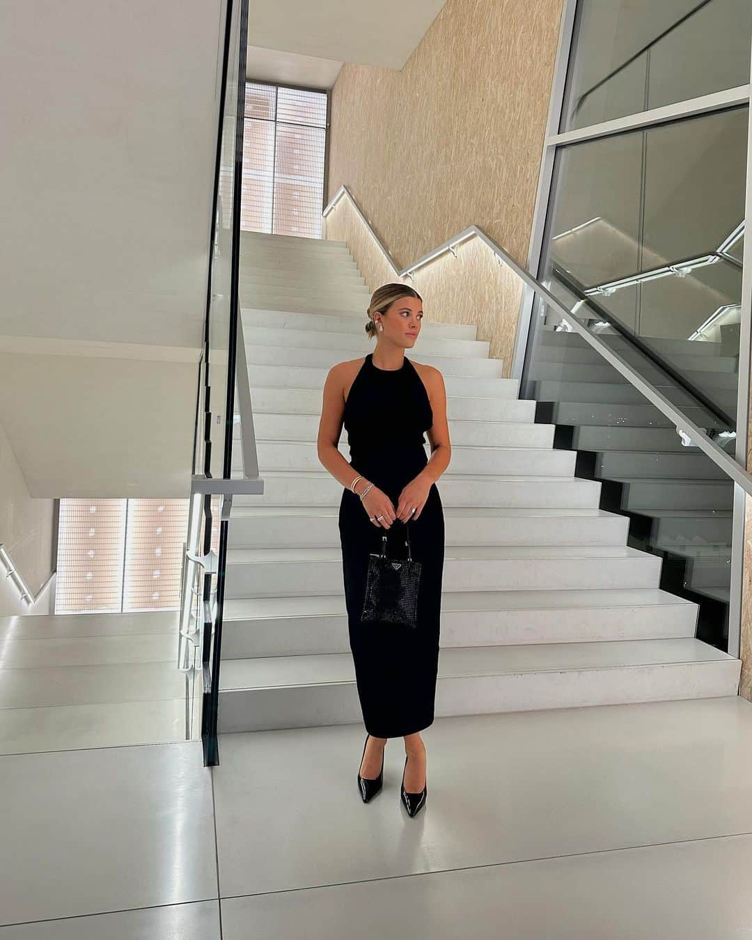 ソフィア・リッチーさんのインスタグラム写真 - (ソフィア・リッチーInstagram)「LBD for @prada」9月22日 7時47分 - sofiarichiegrainge