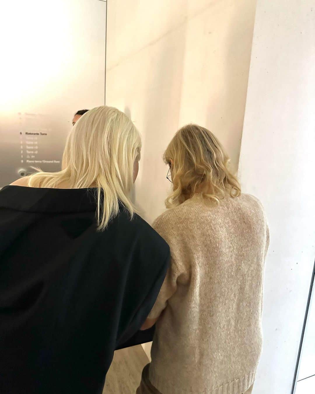 ソミのインスタグラム：「❤️」