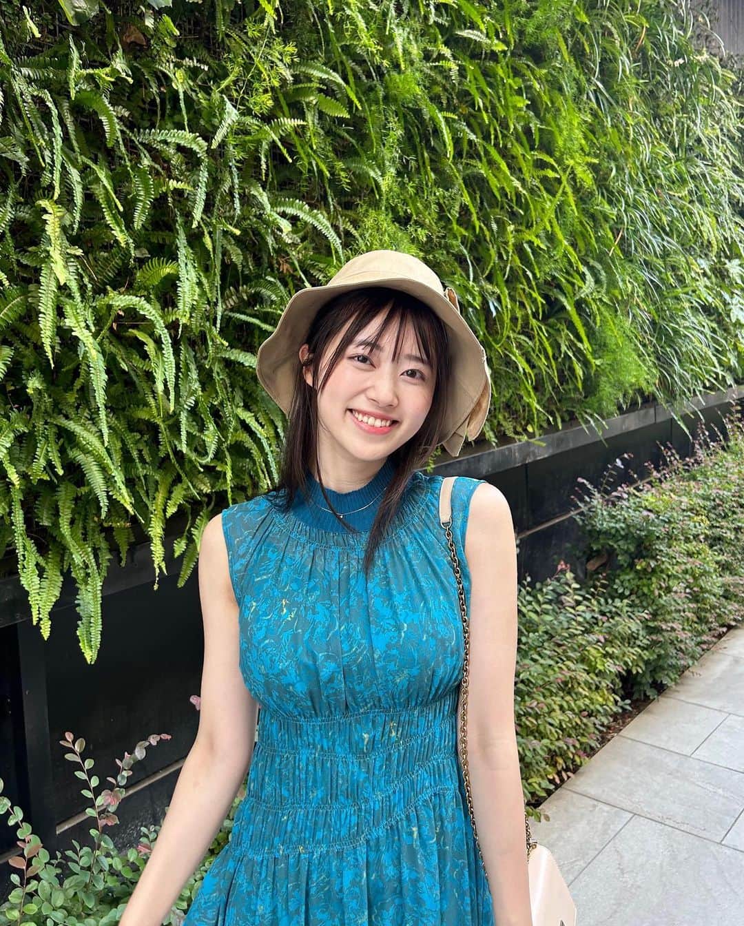 杉本愛莉鈴のインスタグラム：「おはよう☀ 表参道マダム👒」