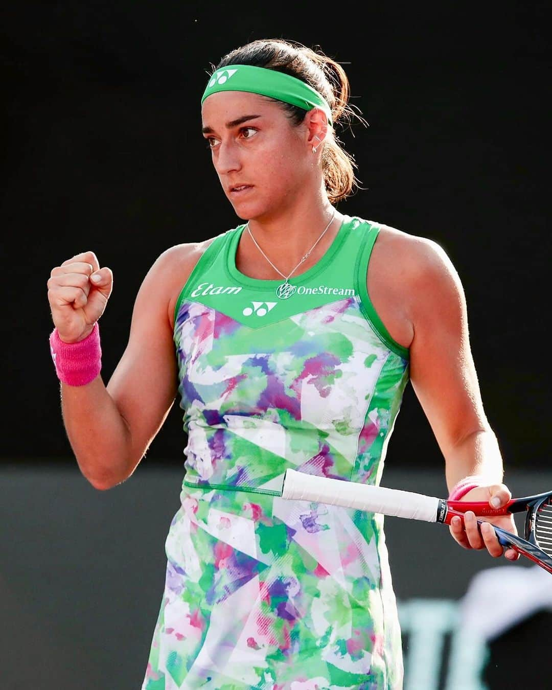 キャロライン・ガルシアのインスタグラム：「Jeu. Set. Match! ✈️🎾💜  @carogarcia 🇫🇷  #WTA #GDLOpenAKRONxSantander #WTA1000 #ElMejorTenisDelMundo」