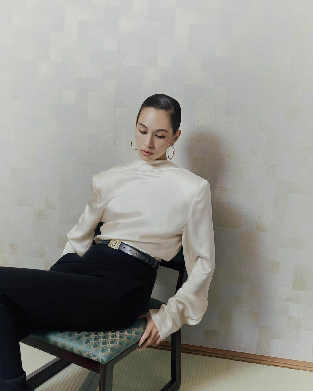 Shun Watanabeさんのインスタグラム写真 - (Shun WatanabeInstagram)「Muse @musemagazine issue 62 Kiko Mizuhara @i_am_kiko  Wearing @swarovski @miumiu @maisonalaia @fendi @ysl  Photography Jun Yasui @junyasui  Fashion Shun Watanabe @shun_watanabe  Make Up and Hair Rie Shiraishi @rieshiraishi1220  Nail Rie Fujii @riefujii  Photo Assistant Fukumoto Fashion Assistant Seina Tanimoto @seina_noom3 Kei Yamada @kee.yamada  Location @suijinenjindaiji」9月22日 11時01分 - shun_watanabe