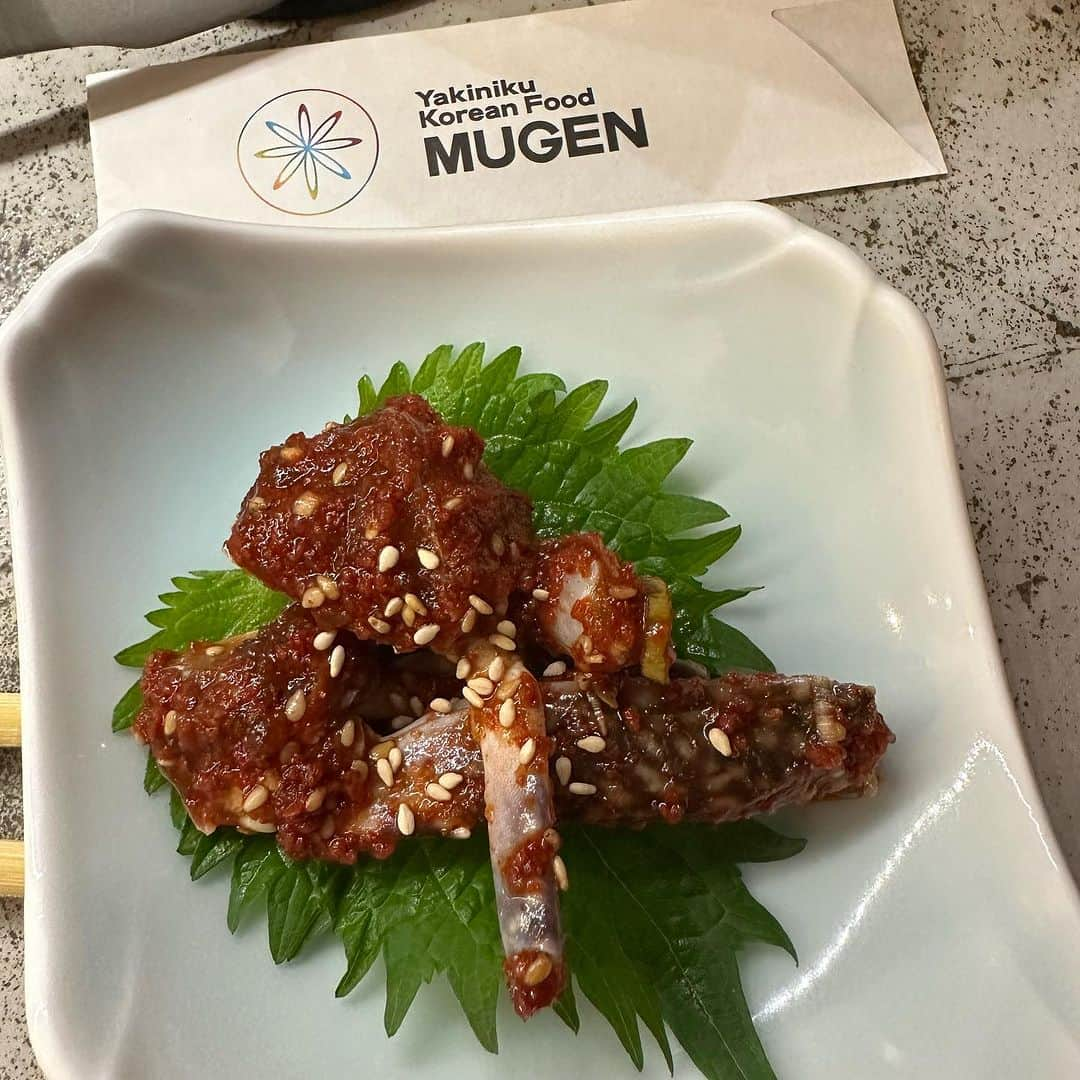 川原由維さんのインスタグラム写真 - (川原由維Instagram)「【MUGEN🇰🇷】  初めてのカンジャンケジャン🦀 うま😋  サムギョプサルは無敵💪  #フレンチ#french #福岡#博多#福岡グルメ #博多グルメ#グルメ#食べログ#西中洲#champagne#wine #中華 #焼肉#お酒#日本酒#紹興酒#お肉 #イタリアン#酒のあて#日本酒#ワイン#シャンパン#和食#日本食 #鉄板焼き #寿司 #鮨 #韓国グルメ #カンジャンケジャン #サムギョプサル #mugen」9月22日 12時04分 - yui5520