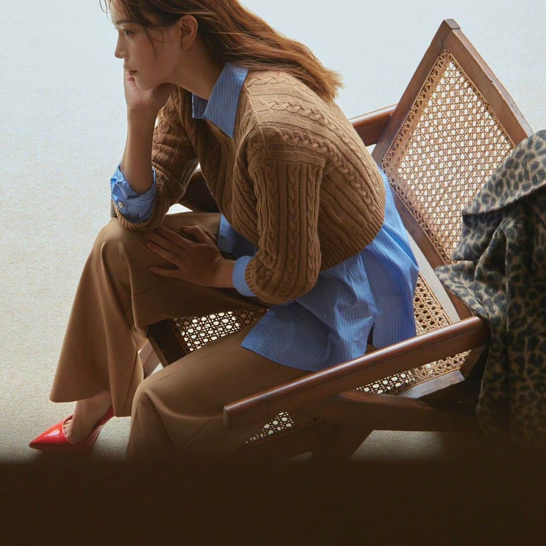 蛯原友里のインスタグラム：「@marella_official  @marella_japan   シックで上品な MARELLAの秋冬 始まりました🍂」