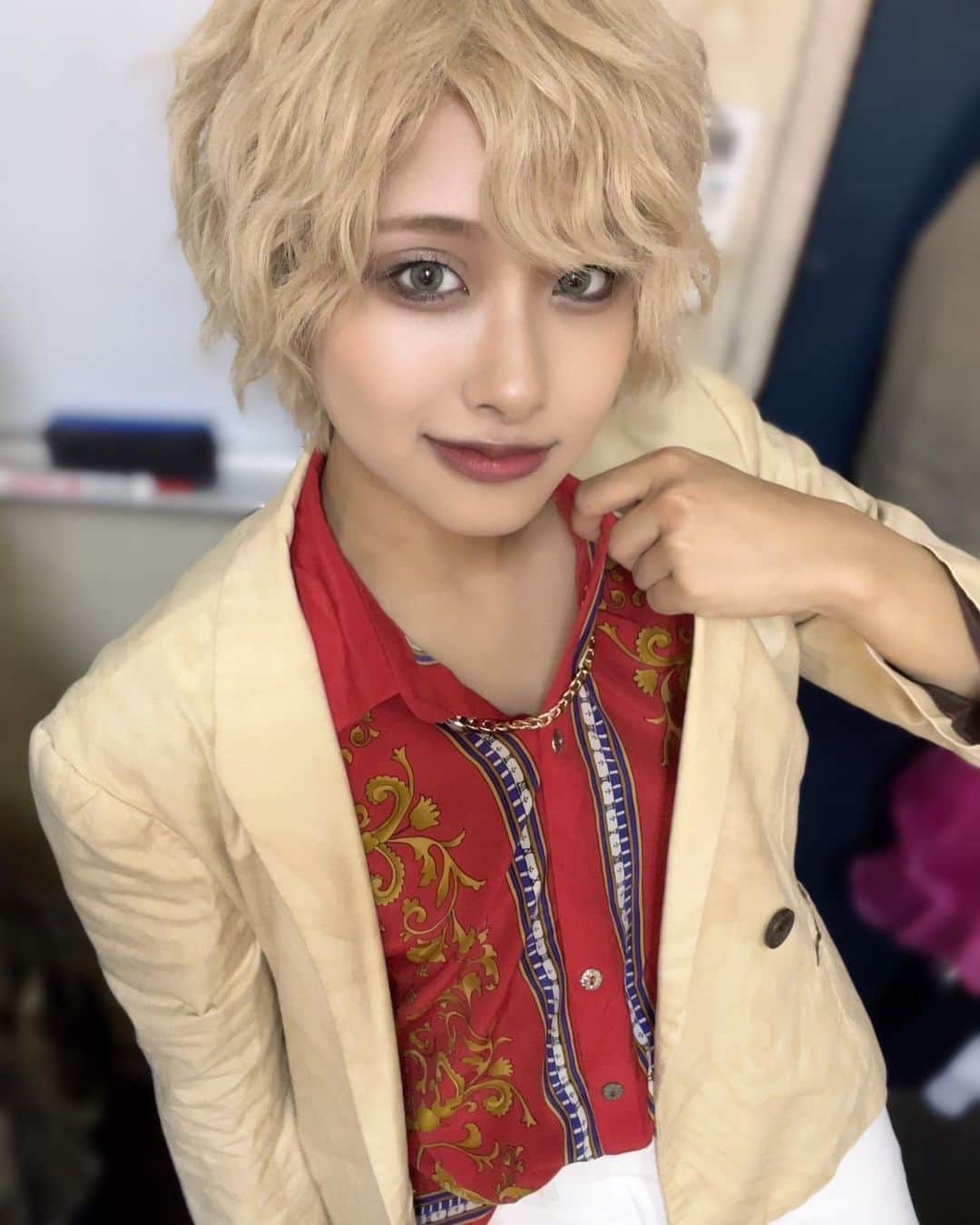 株式会社アヴィラのインスタグラム：「片山しおり 9/20〜24  ガールズハイパーミュージカル「タイラーF〜フォーエバー〜」 劇場：シアターブラッツ https://www.theater-brats.com/acsess 片山しおりチケットURL https://ticket.corich.jp/apply/274655/110/ 公式HP http://aked.jp/」