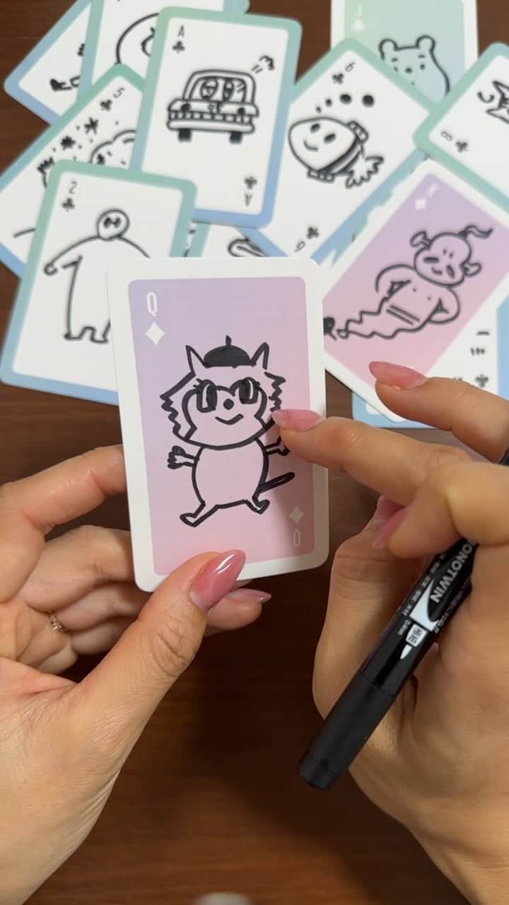 のインスタグラム：「⚠️本家に怒られる!?マガエモン爆誕LIVE イメージを絵にするの難しい🤣 基本ゆるく仕上がっておりますw」