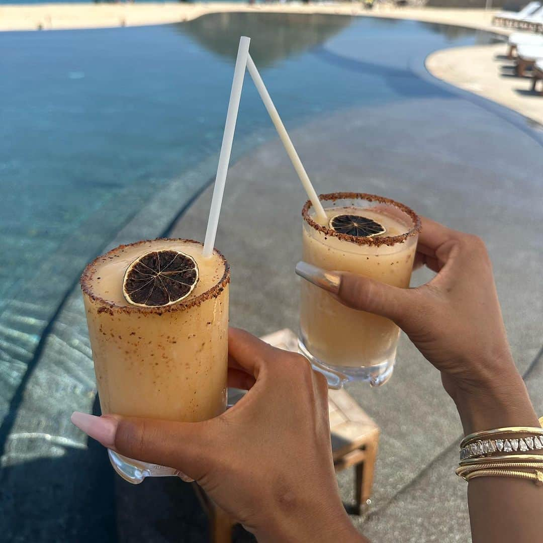 Draya Micheleさんのインスタグラム写真 - (Draya MicheleInstagram)「Flashing back to @1hotels CABO… the sun, ocean, and hospitality was excellent!!! Thanks for having us @celosatequila 🥂」9月22日 23時53分 - drayamichele