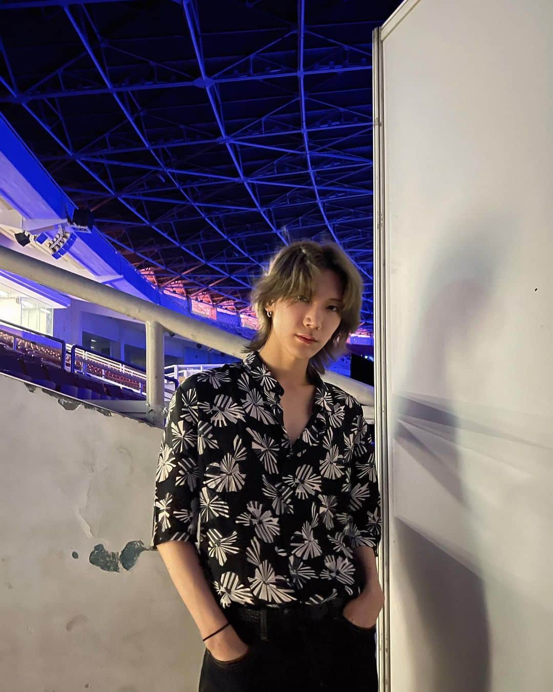 テン（TEN）のインスタグラム：「@ysl」