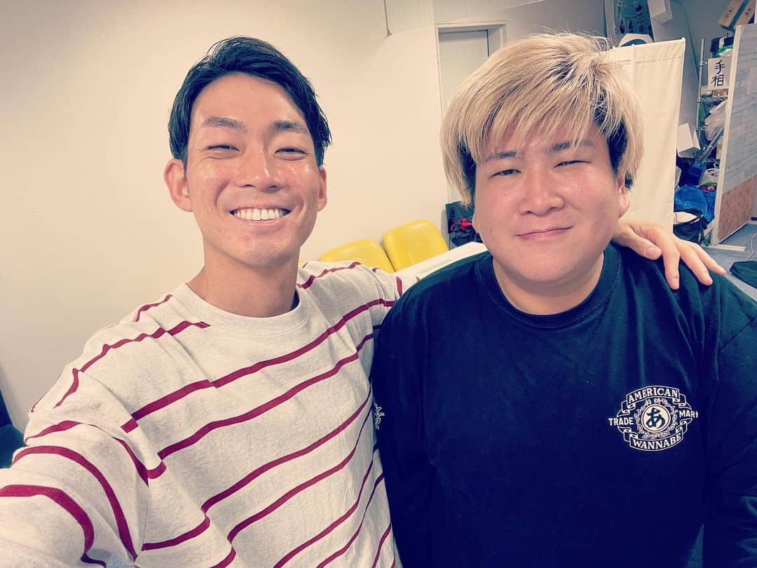皆川勇気のインスタグラム：「31歳になりました😊  30歳は、疲労骨折、新型コロナ、熱中症と、畳み掛けられましたが、人生で最も楽しい1年でした🥹 おかげさまです。ありがとうございます🥹  「"日当たり"とは言っても、"日はずれ"とは言わない。日の当たらない時間も、あなたにとって大切なのです。」ーーーーー皆川勇気」