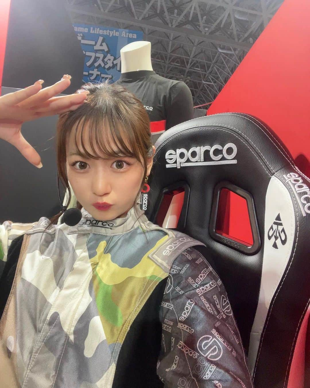 りなぴよさんのインスタグラム写真 - (りなぴよInstagram)「❤️‍🔥  #東京ゲームショウ  エンパイヤ自動車ブース（ホール2）❤️‍🔥❤️‍🔥  明日からは、一般公開day✨ 是非ご来場お待ちしてますっ‼️  ・  #TGS2023 #sparco #エンパイヤ自動車」9月22日 17時24分 - piyo_na_ri_