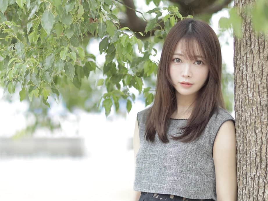 稲田汐莉のインスタグラム：「このワンピース大学一年生の頃から着てる😂 まだまだ着れる！！確か　@tittyandco_com だったかな👗」