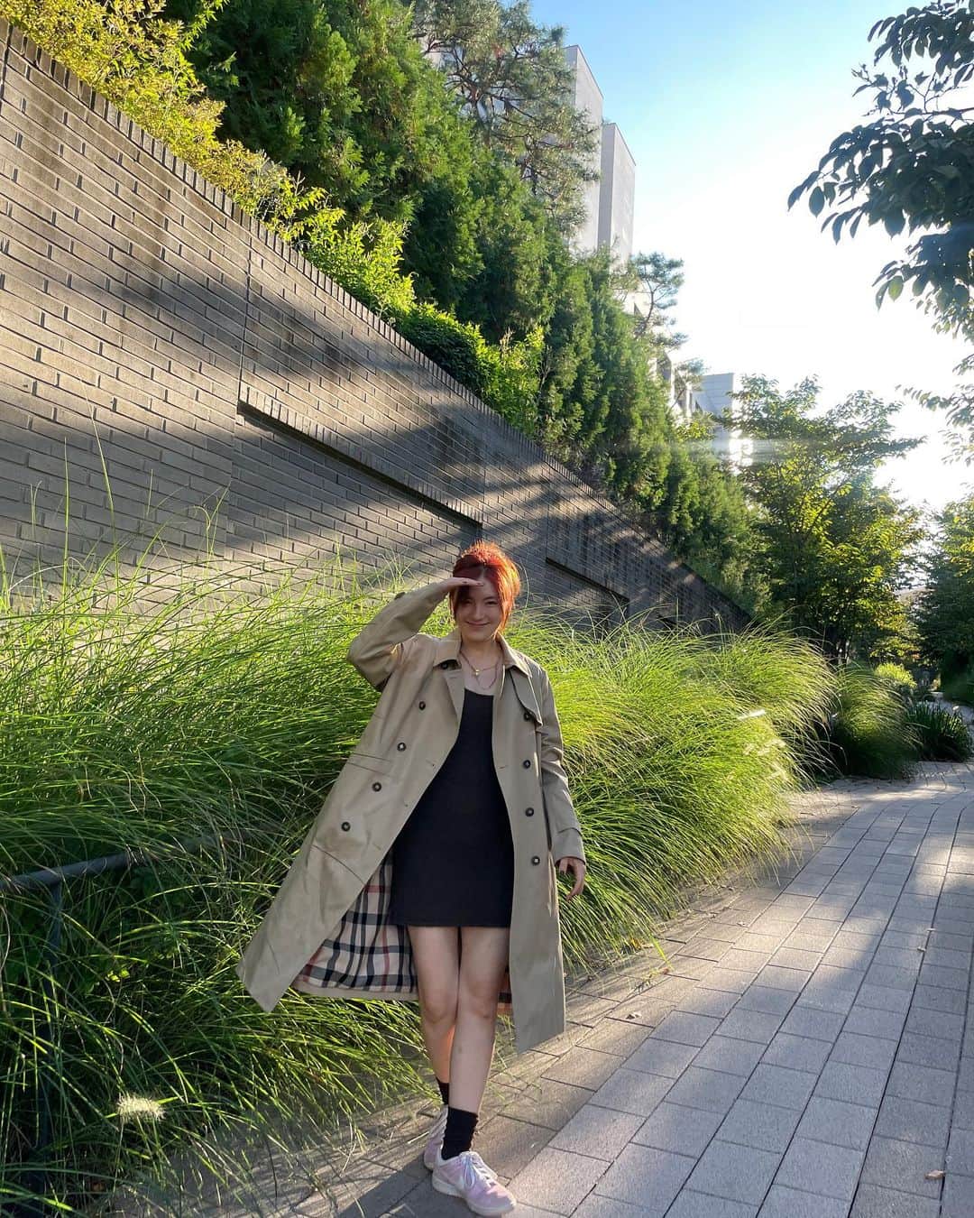 キム・ヨンジのインスタグラム：「Fall 🤎🍂  @dakskorea_woman #dakskorea」