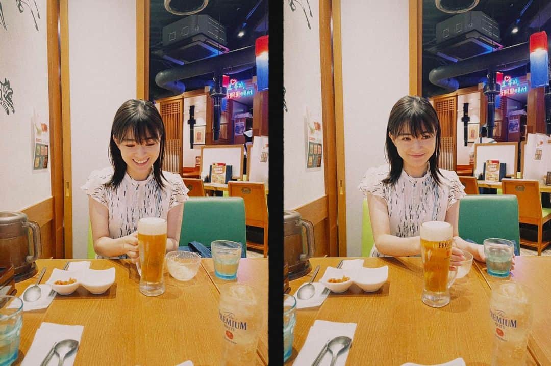 のインスタグラム：「プライベートの写真何かあるかなってみてたらほとんどビールと共にしてました😆🍺  お酒好きの友達とカフェとか行ったらコーヒーよりビールを頼むことが多いです🍺  ビールってなんでこんなに美味しいんだろう🤤  みなさんはどこのビールが好きですか？🤭  #🍺」