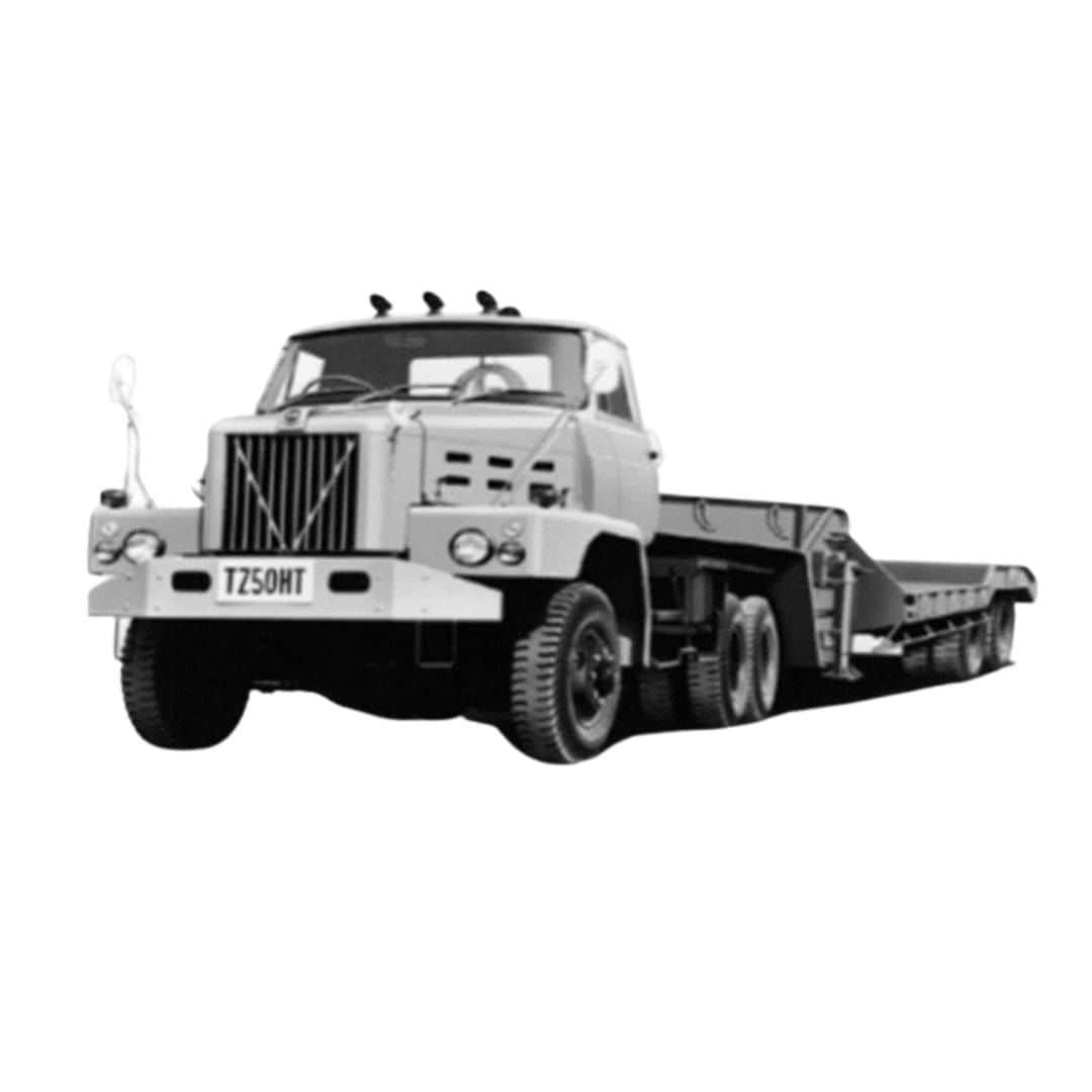 ＵＤトラックスのインスタグラム：「ＵＤトラックス クラシック車両図鑑 Vehicles from our proud past -------------------------------------- TZ50HT（車両型式/Model） 1973（製作年/Year） 18.25t（最大積載量/Payload Capacity） 21.425t（車両総重量/Weight） 6×6（軸タイヤ配列/Axle Configuration） RD8（エンジン/Engine） 280ps（最高出力/Horsepower） --------------------------------------  #udtrucks #udトラックス #classictruck #旧車 #trucks #トラック」