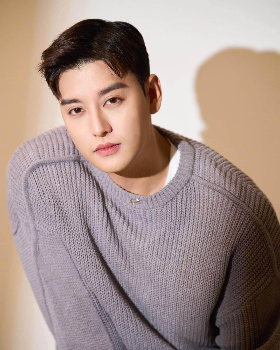 U-KISSのインスタグラム：「UKISS Profile Photo  #UKISS #유키스 #ELI #일라이」