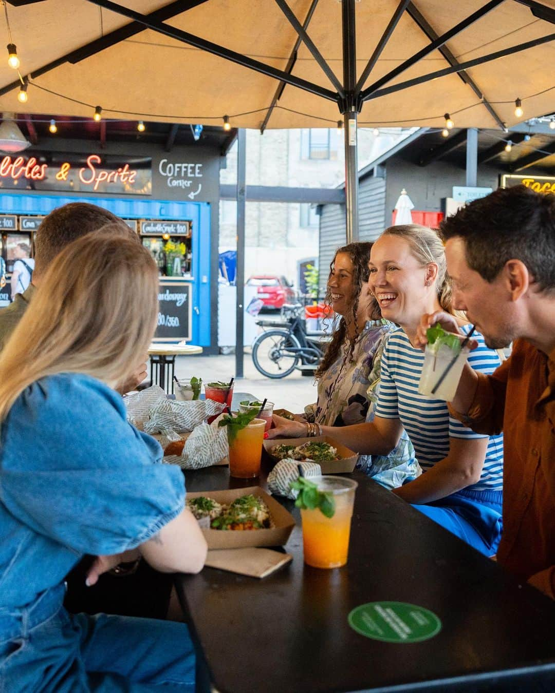 CarolineWozniackiさんのインスタグラム写真 - (CarolineWozniackiInstagram)「I, @carowozniacki, am here to dive into Copenhagen’s culinary scene and show you how to Copenhagen.   Copenhagen isn't just a city; it's a gastronomic journey that has redefined dining. Did you know that we're home to 24 Michelin stars spread across 15 remarkable restaurants? It's a testament to our city's global culinary prominence, with @restaurant_geranium proudly holding the title of the world's best restaurant 🏆 ￼ Back in 2004, the New Nordic Kitchen Manifesto sparked a culinary revolution, emphasizing local, seasonal, and ethical dining 🌾💚 The city's commitment to sustainability shines through in every dish. But here's the thing: You don't always need a reservation at a Michelin-starred restaurant to indulge. Our streets are buzzing with emerging street kitchens, where you can savor local flavors, share tables with locals, and immerse yourself in our food culture. @davidlee and I chose to visit @banegaarden and @broensgadekoekken with @visitcopenhagen.   So, what's your favorite restaurant in Copenhagen? 🍽️ Let's keep the conversation going 👇  #instagood #igerscopenhagen #photography #featuremevisitcopenhagen #travel #visitcopenhagen #ibyen #copenhagen #denmark #cphpicks #sharingcph #delditkbh」9月22日 18時29分 - carowozniacki