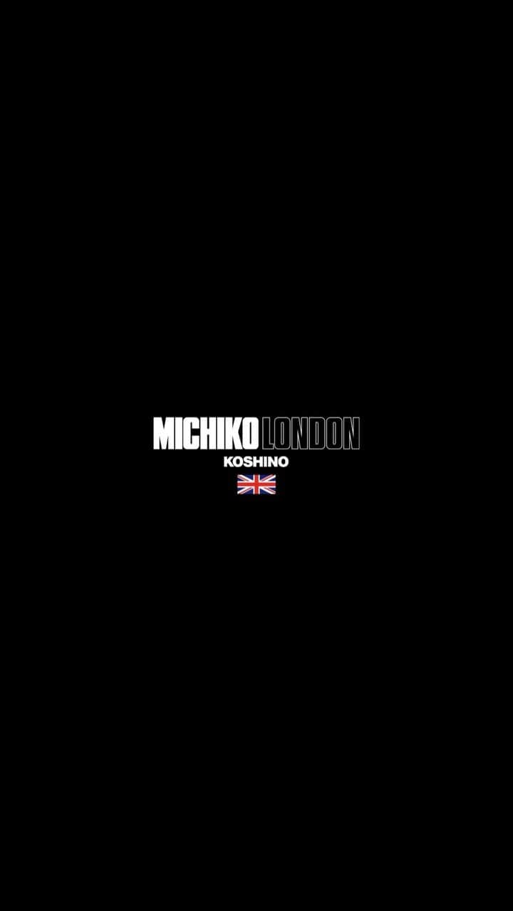 ミチコ ロンドンのインスタグラム：「MICHIKO LONDON KOSHINO Arrival in Korea  . . @michiko_london_kr   MICHIKO LONDON POP-UP STORE D-DAY 6  ✔️MUSINSA TERRACE HONGDAE AK PLAZA 17F  ✔️9/26-10/09  #MLK #MICHIKOLONDON #ミチコロンドン」