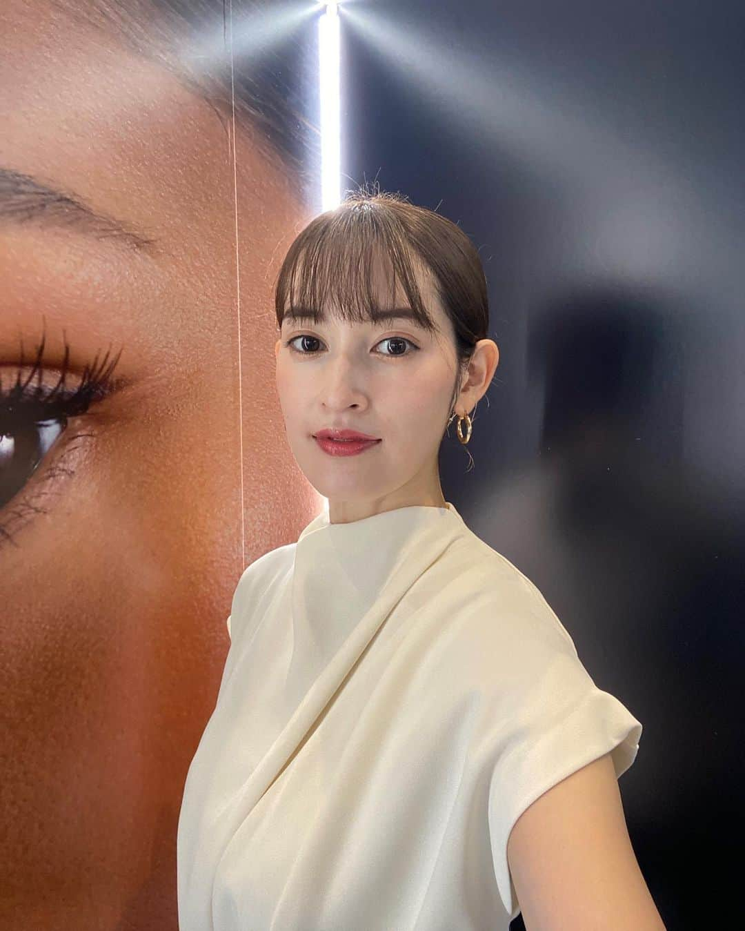 宮澤成良（宮沢セイラ）さんのインスタグラム写真 - (宮澤成良（宮沢セイラ）Instagram)「LANCÔME GÉNIFIQUE INTENSE CHALLENGEが 東京で開催されます✨  渋谷アーバン・コア スペース(渋谷スクランブルスクエア1階)で9月22日(金)〜9月24日(日)の3日間限定!!  イベント会場には、 実際に肌にとって過酷な外的要因を楽しみながら体感できる過酷肌体験フォトブースや、ジェニフィック展示スペースがあります。 お肌のダメージの原因となる 寒暖差、湿度、紫外線、寒さ、空気の汚れ、睡眠不足、ストレスのそれぞれがどう肌に影響してしまうかを再現されていて ジェニフィック アドバンスト Nを通じたスキンケアの大切さを改めて実感する事ができました✨  実はジェニフィック アドバンスト Nを前から愛用していて気付いたら5〜6本目くらい👀 敏感肌、赤みがでやすい私のお肌ですが使い始めてひどい肌荒れはしなくなりました!!  みずみずしいテクスチャーと化粧水の浸透がより感じられるのもジェニフィックの好きなところ🫧  夏から秋へ転換期である9月!! お肌もゆらぎやすいので取り入れてみてね☺️  ランコム公式LINE友だち登録で 「ジェニフィック 美肌菌*ウィーク 7日間体験ブック」  プレゼントみたいです🎁  #ランコム #ジェニフィック #ダメージを乗り越えよう #lancomeskincare #PR #readyforhappymonday」9月22日 18時54分 - seira_miyazawa