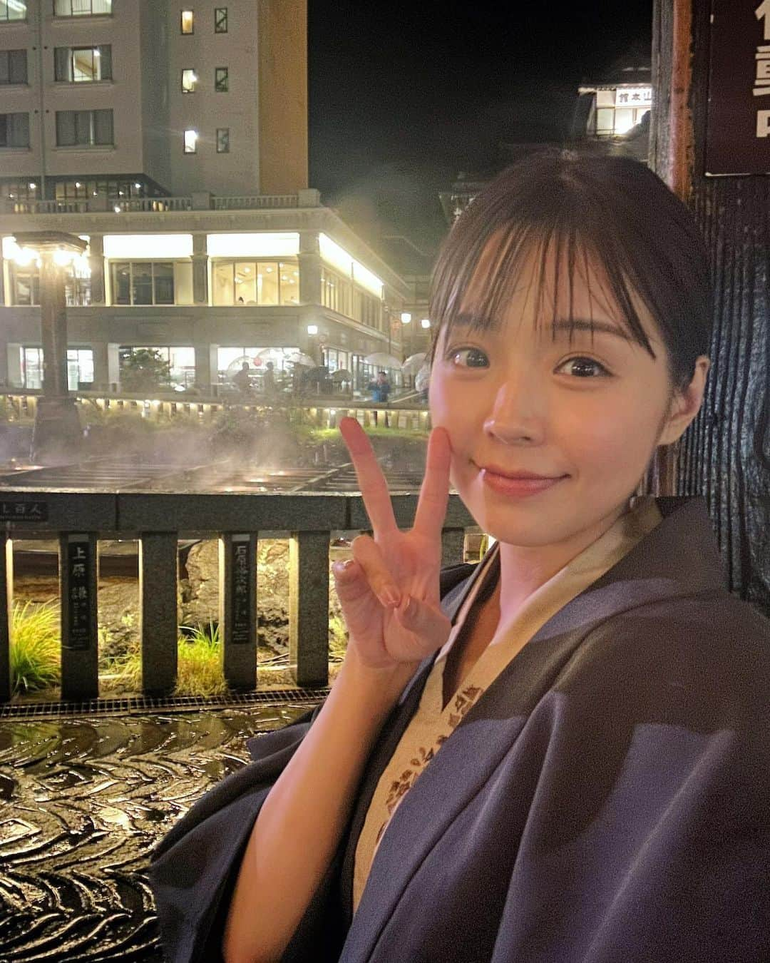 川村那月さんのインスタグラム写真 - (川村那月Instagram)「さちです🥹🫰♨️💕  #足湯 #温泉」9月22日 19時22分 - kawamura_natsuki317