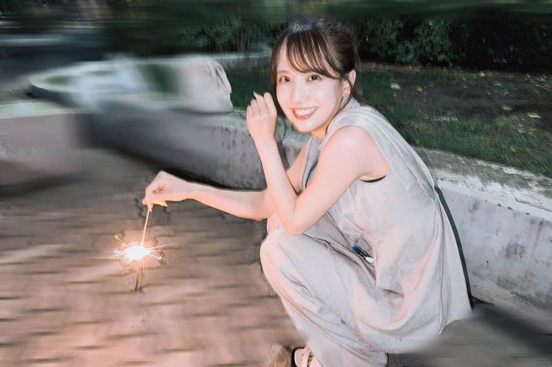 佐藤楓さんのインスタグラム写真 - (佐藤楓Instagram)「.  夏のおもいで🎆🍃  #kaedegram」9月22日 19時45分 - kaede_sato.official