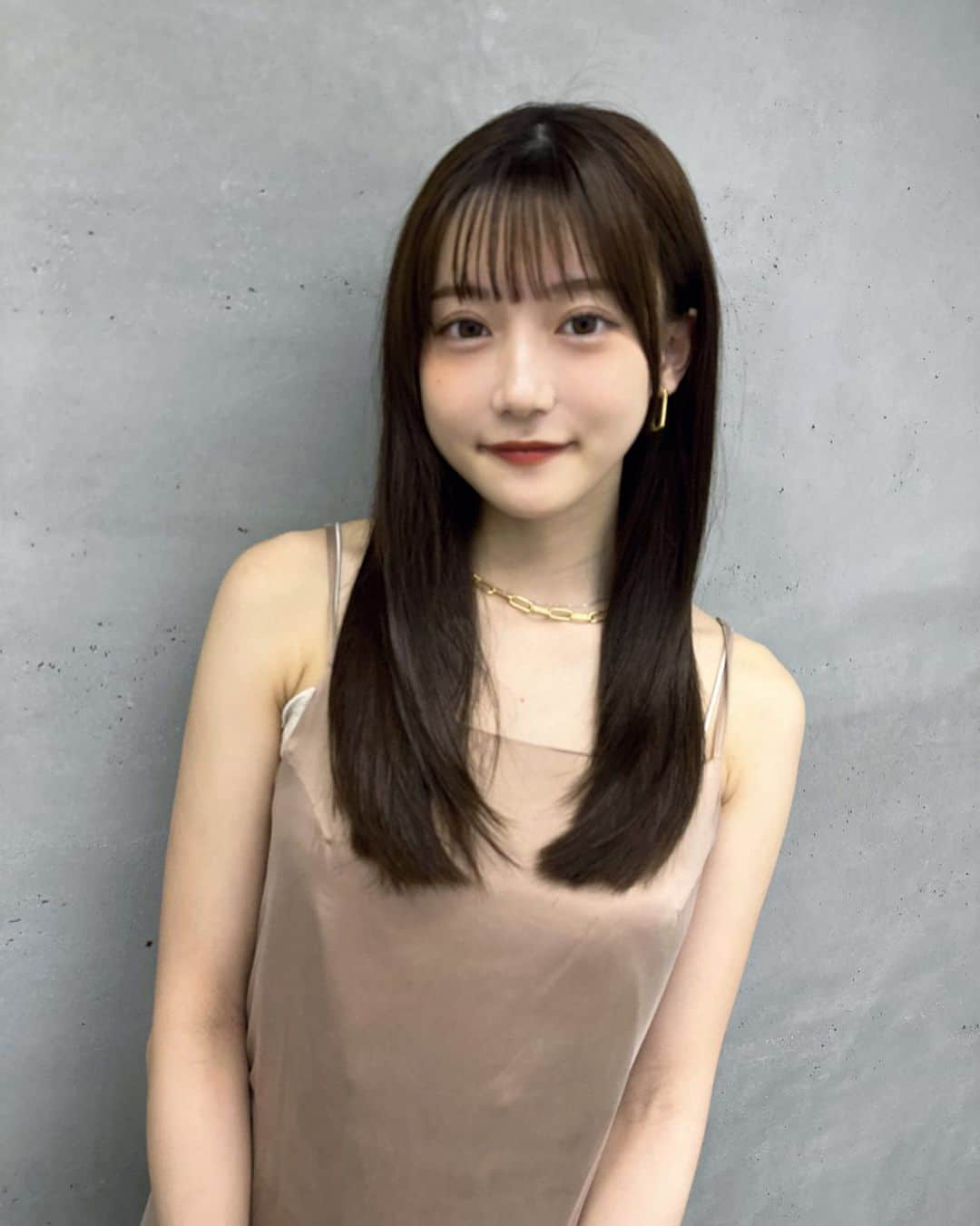 ましゅろ～のインスタグラム：「髪が早く伸びる方法ないんだろうか🥺 SAOのアスナくらい伸ばしたい  hair by @veil__naruoka」