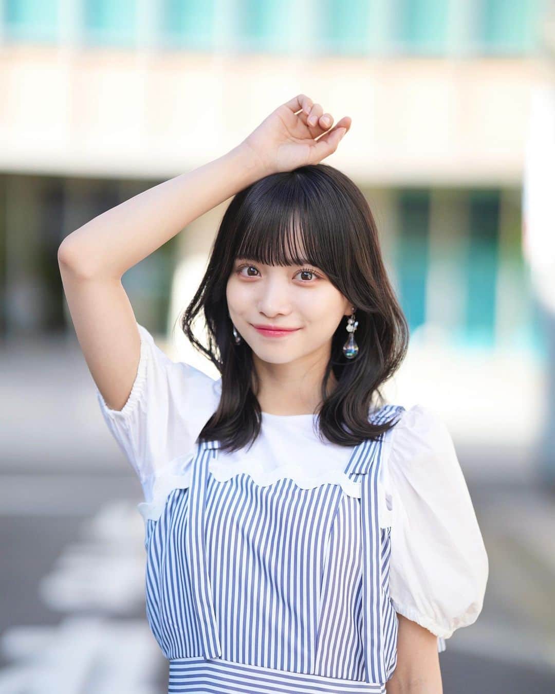 のインスタグラム：「🦋🤍 ⁡ てんさん(@tenhouo )いつもありがとうございます！ お気に入りのイヤリングもつけた☺︎」