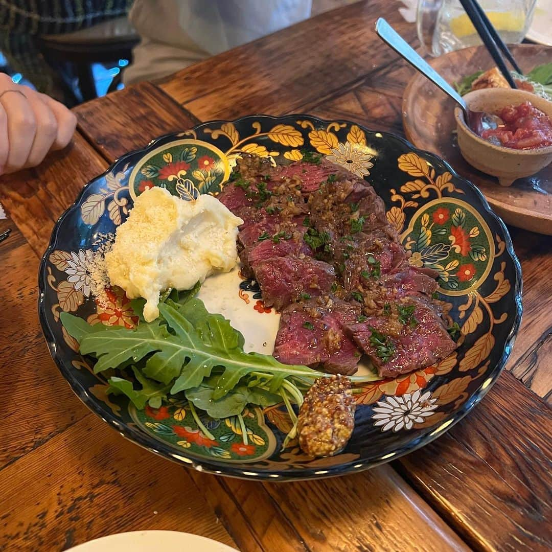 横山紗弓さんのインスタグラム写真 - (横山紗弓Instagram)「とある日の女子会🍽️✨ みんなの幸せを願って🍻 📍 @kashiwabistrobanbanimaizumi / 今泉 #福岡 #福岡グルメ #福岡ディナー  #薬院グルメ #薬院ディナー  #今泉グルメ #今泉ディナー #福岡デート #福岡女子会 #さゆlog」9月22日 20時44分 - 1129sym