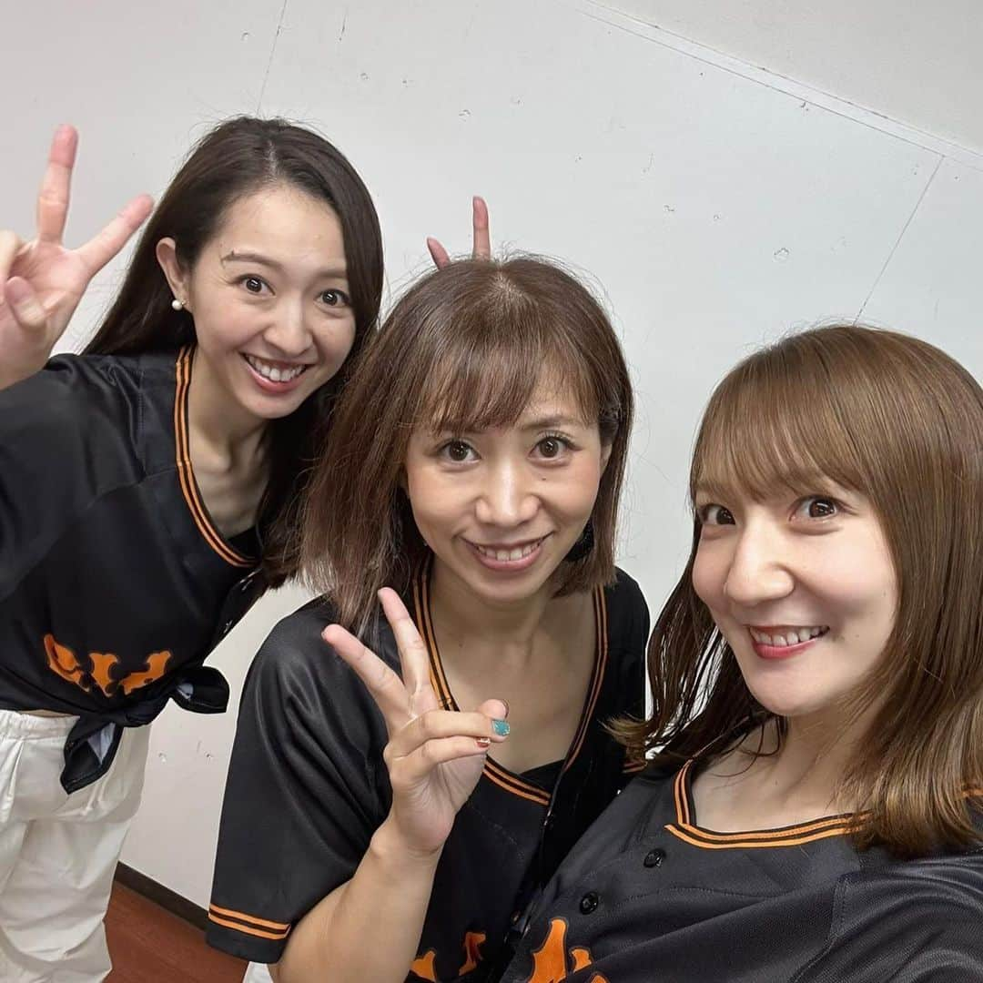 阿部智帆さんのインスタグラム写真 - (阿部智帆Instagram)「⚾️⚾️⚾️  11月のGIANTS  OB対 女子チームの試合に先駆けて 来週、静岡へおじゃまします🧡  お客様の前で踊るのは、私自身9年ぶり。 このメンバーで踊るのは、、15年ぶり〜🤣🤣 今日も一生懸命（いや、必死で）練習して来ました❤️‍🔥 当時と変わらぬ3人のGIANTS愛を全力でお届けします🥰  そして、トークショーでは OBチームの監督を務める中畑 清さんに 試合の見所をたっぷり伺う予定です🎤  静岡のみなさま！ よろしくお願いします🧡🧡  #giants #OB戦 #ジャイアンツ女子チーム #OB戦はvenusもOG🫶」9月22日 20時38分 - chiho_abe829