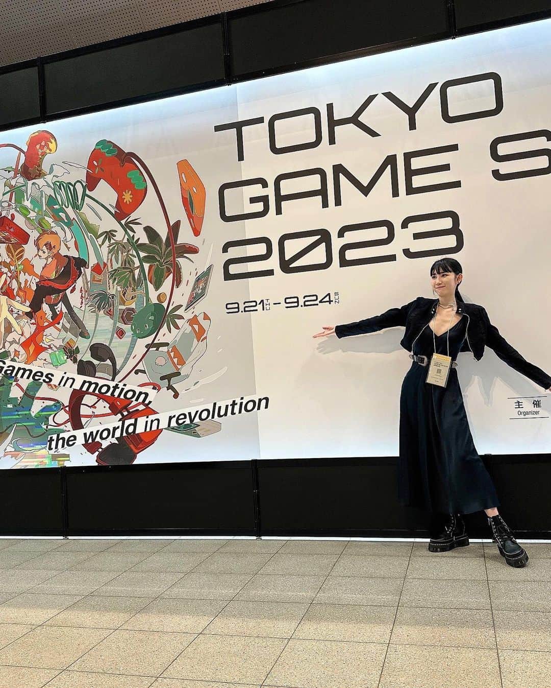 黒田瑞貴さんのインスタグラム写真 - (黒田瑞貴Instagram)「TGS2023に行ってきました！  徐々にコロナ前の活気が戻ってきて、嬉しい限りです👏🏻 明日からは一般日になります。ゲーマーのみなさん、暑いので水分補給忘れずに楽しんでください🤍  #TGS2023 #tokyogameshow」9月22日 20時58分 - kurodamizuki_