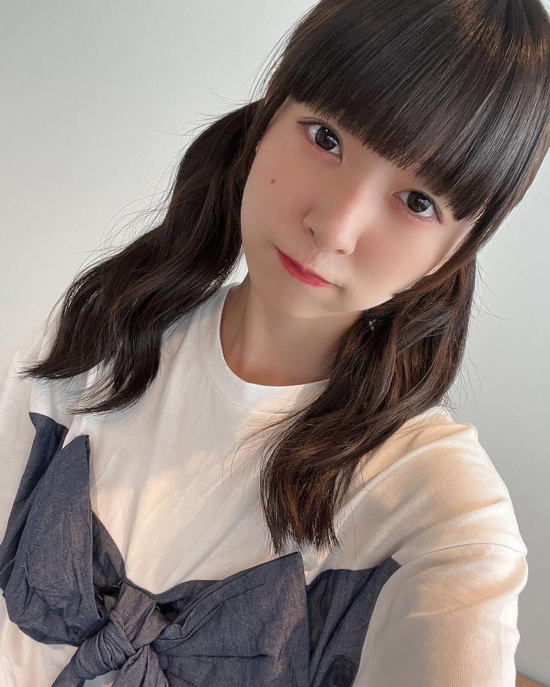 橋本美桜のインスタグラム：「前の携帯から写真移してたら去年の私見つけた。これくらいの髪の長さいいなとなっている。」