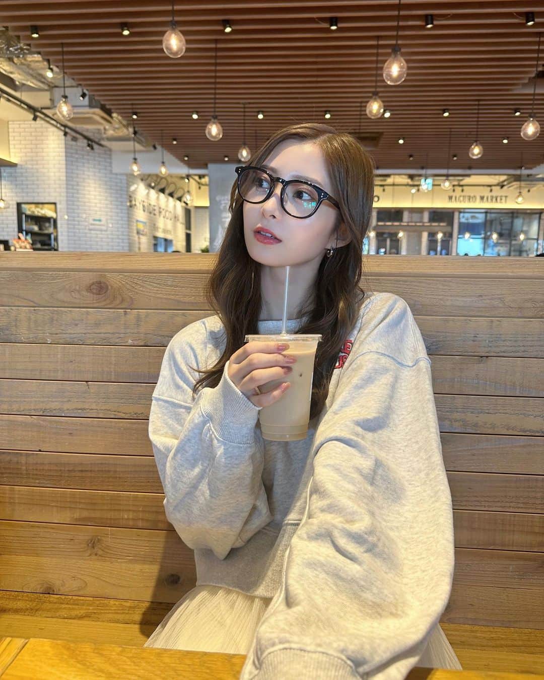 松川星のインスタグラム：「⁡ 母とアウトレット行った日のこと🐭❤️」