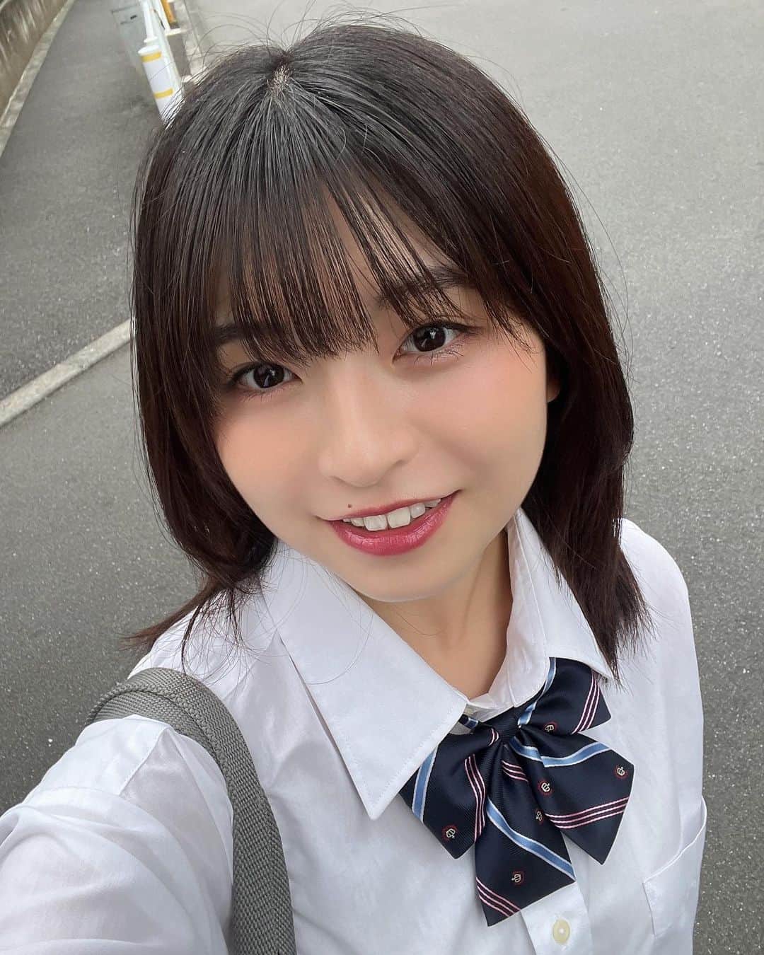 佐々木ほのかのインスタグラム：「JKと彼岸花🎈」
