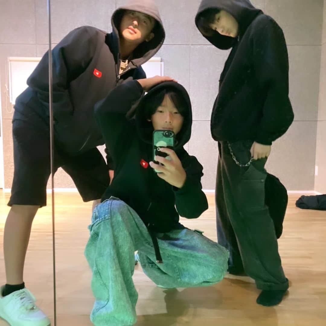 のインスタグラム：「＃ちょんまげ小僧」