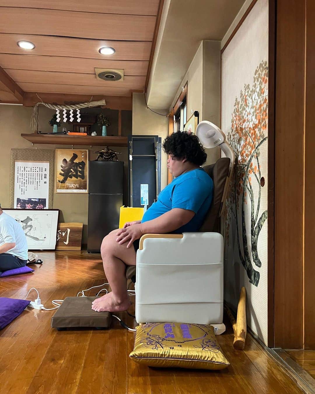 石浦将勝のインスタグラム：「テツの天パでフォロワー増えたので横からのも載せときます」