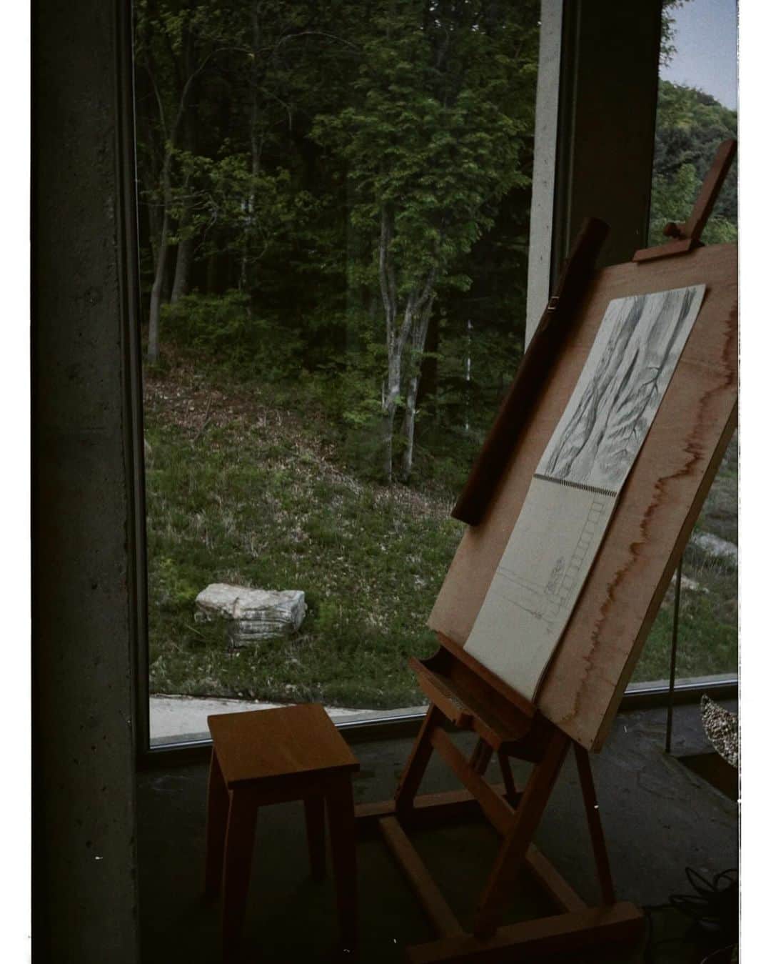 アンジェリーナ・ダニロヴァさんのインスタグラム写真 - (アンジェリーナ・ダニロヴァInstagram)「Legends of the Fall. Beginning.🍂🖤」9月22日 21時43分 - angelinadanilova