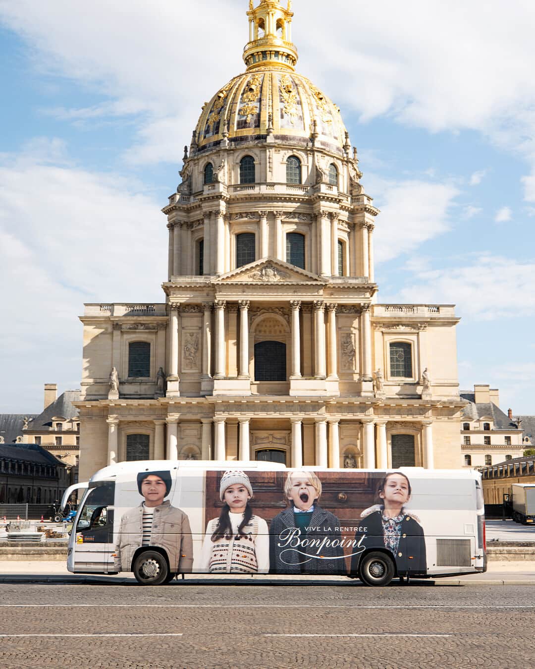 bonpointのインスタグラム：「Bonpoint FW23 | The Bonpoint bus wishes your little ones a wonderful back-to-school season! ​  #Bonpoint」