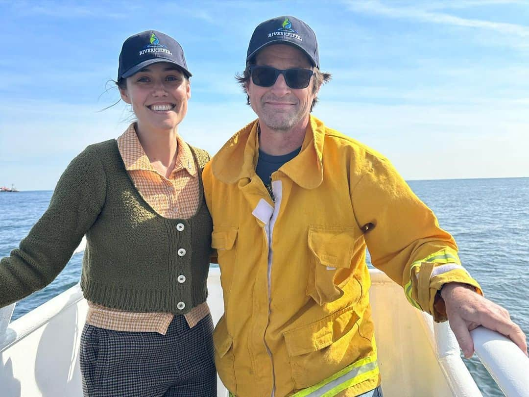 メーガン・ブーンさんのインスタグラム写真 - (メーガン・ブーンInstagram)「Whale watching off the coast of NYC with the @riverkeeper community whose work helps make all of this possible (give the second slide some time. It’ll be worth it) 🐋」9月22日 22時02分 - msmeganboone