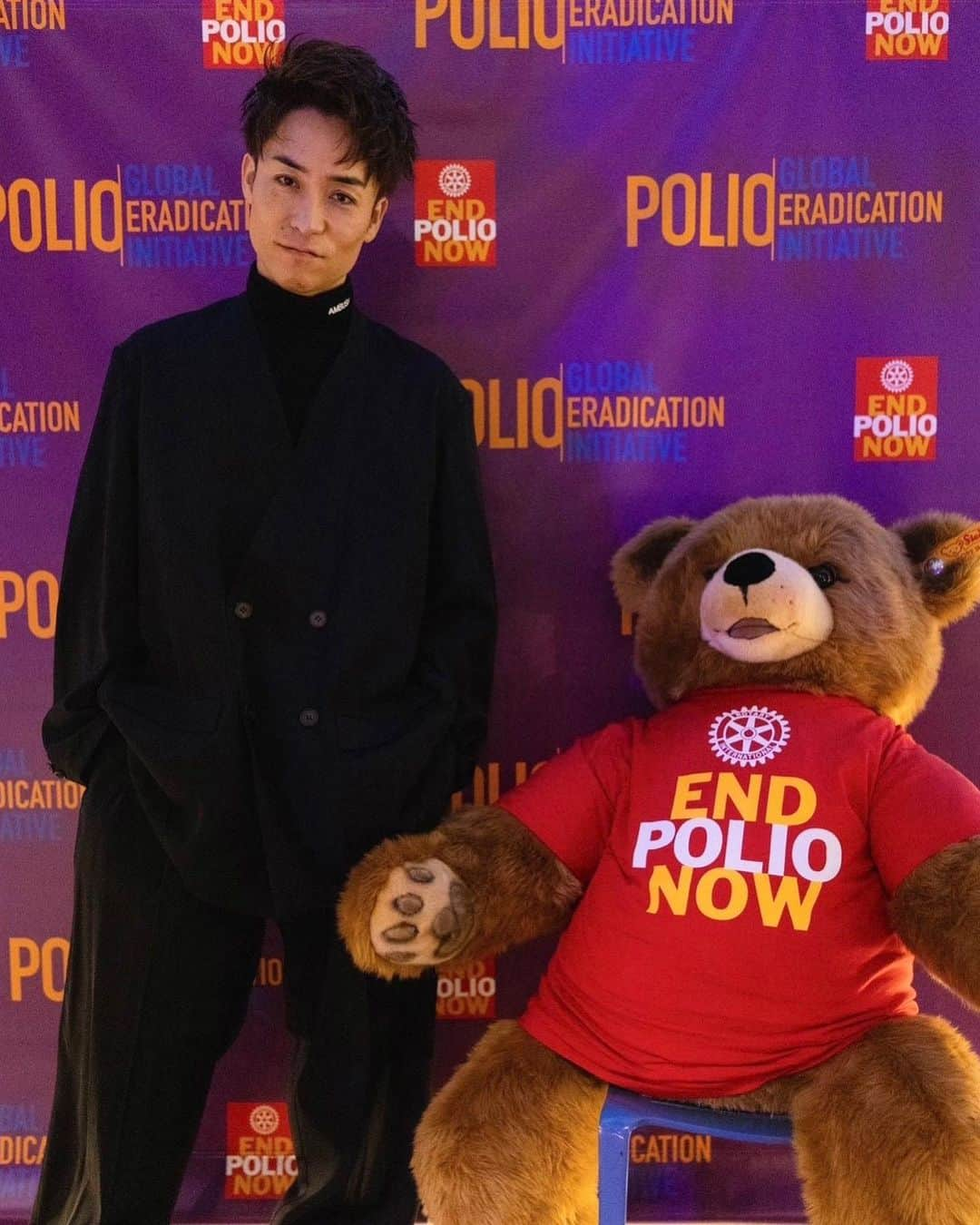 exileパフォーマンス研究所さんのインスタグラム写真 - (exileパフォーマンス研究所Instagram)「🗽  日本全国で #ENDPOLIO  #キャップアクション　 に参加してくれたみなさんの愛が❤️ 世界中の方々に伝わり 今回、ニューヨークでのイベントにご招待していただきました🇺🇸  ペットボトルのキャップを集める、SNSにポストするといった、小さな行動が、大きな結果を生むのだといろいろな方から、日本でこのキャンペーンに参加してくれているみなさんを代表して、とても賞賛を受けました🫶  僕はアンバサダーですが、みなさんに感謝の拍手です👏  このキャンペーンは、まだ継続中なので、世界で苦しんでいる子どもたちに愛を送り、引き続きみんなの力でPOLIO根絶を目指して一緒に頑張っていきましょう👍  @glblctzn の登壇も頑張ってきます⤴️  #lovedreamhappiness」9月22日 22時11分 - exile_tetsuya_epi