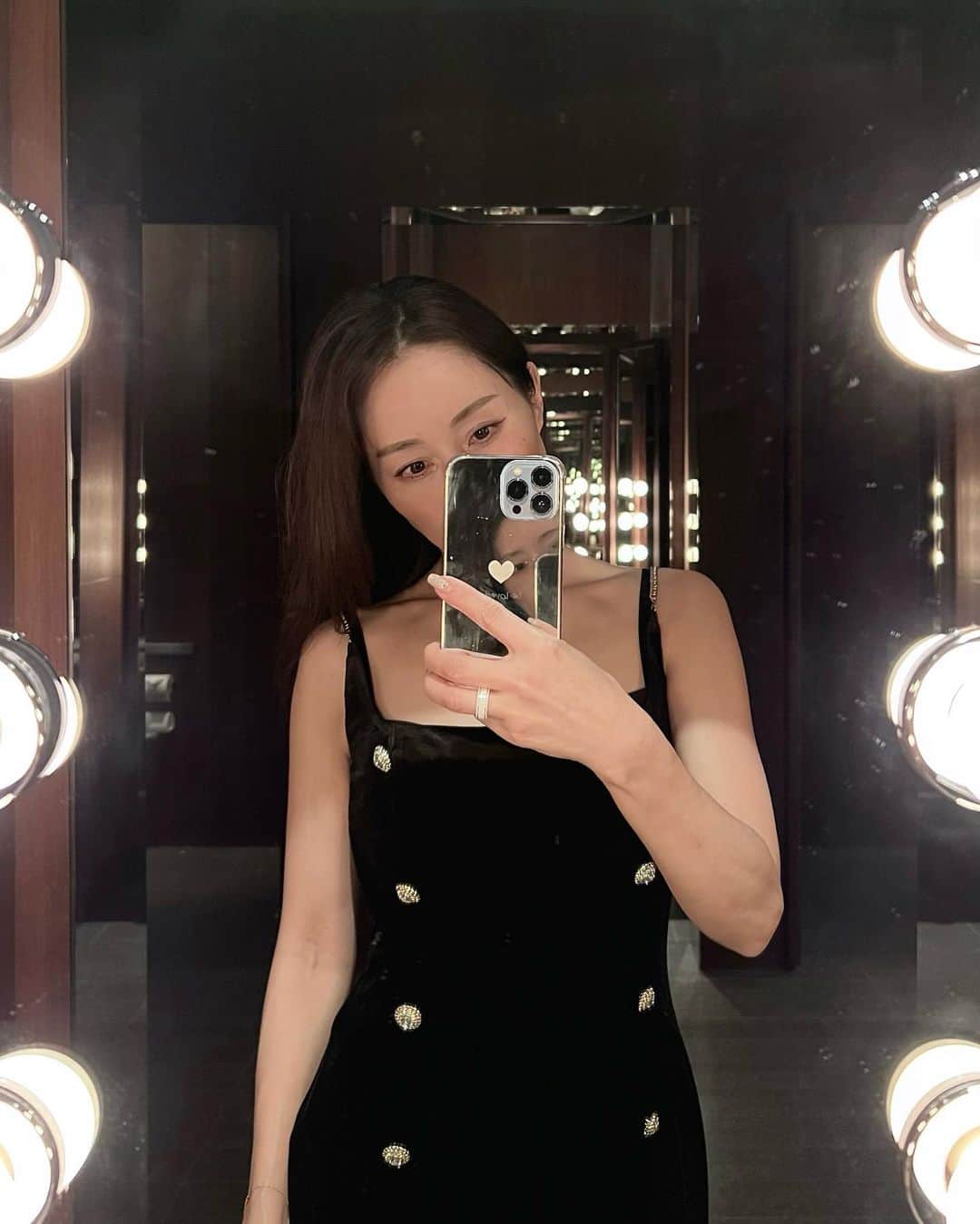 宮田綾子さんのインスタグラム写真 - (宮田綾子Instagram)「good night🌙  #アンダーズ東京 #andaztokyo」9月22日 22時18分 - ayako__miyata