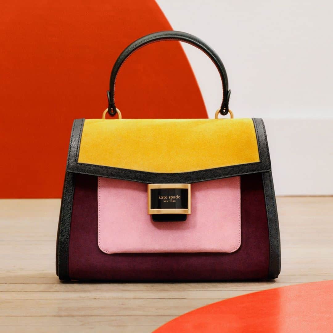 ケイト・スペードのインスタグラム：「The chicest bag on the (color)block. #katespadenysummit」