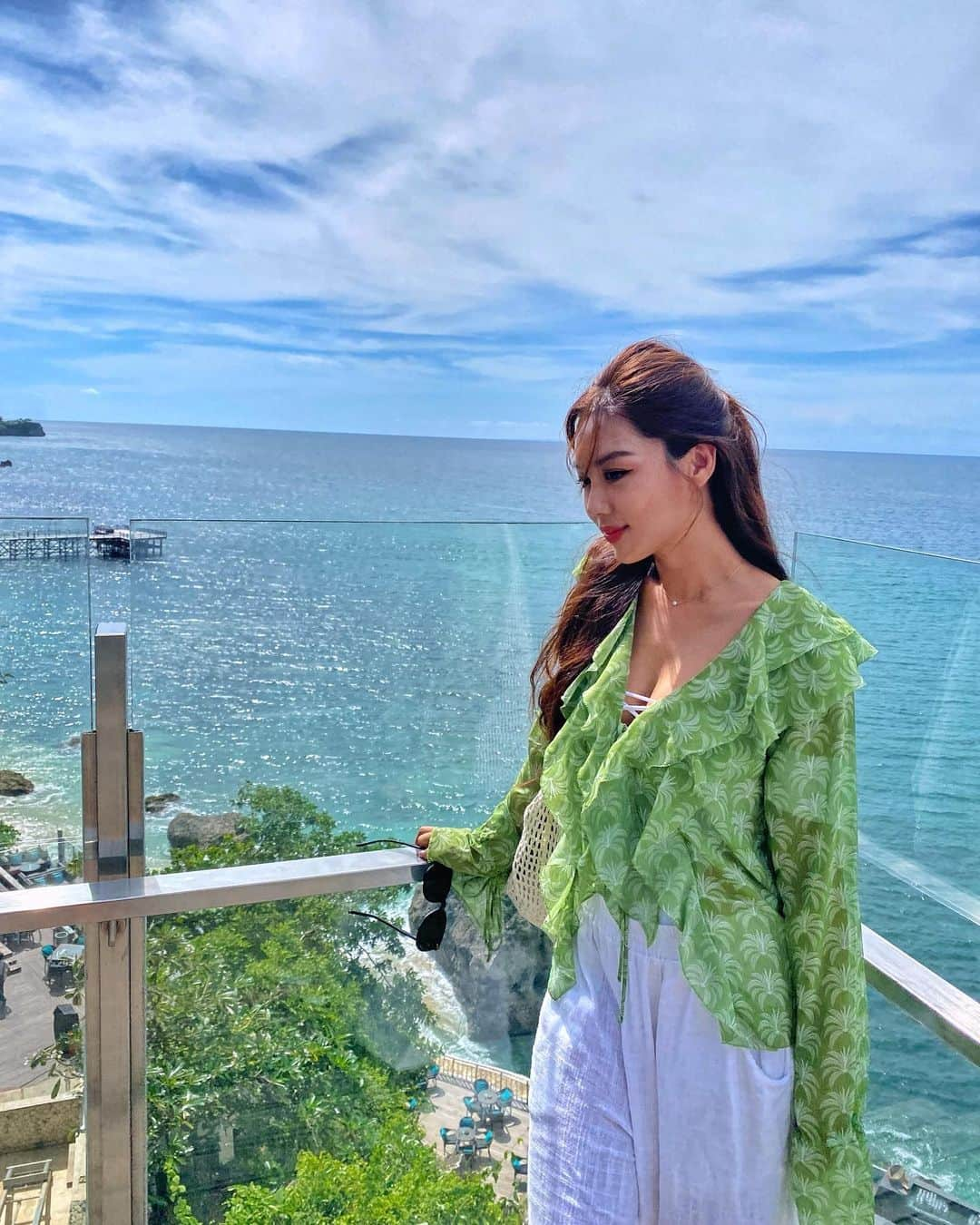 キム・ヒジョンさんのインスタグラム写真 - (キム・ヒジョンInstagram)「Summer photo dump pt2🌞」9月22日 22時26分 - kimheebibi