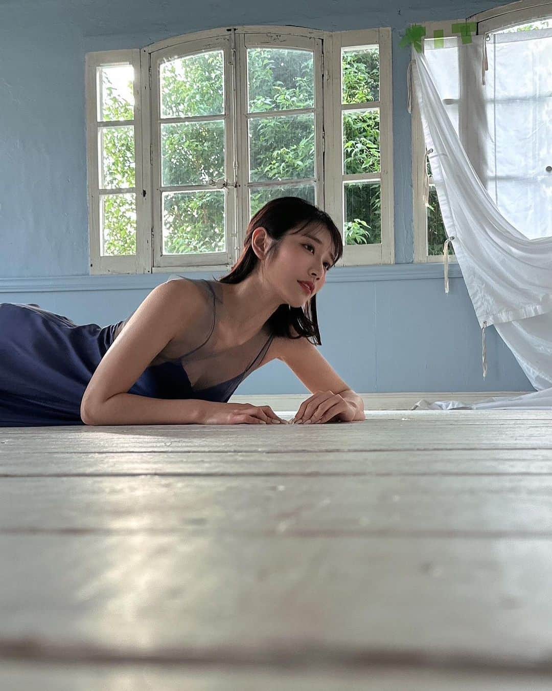 河北彩花さんのインスタグラム写真 - (河北彩花Instagram)「⁡ ⁡ 先日はカレンダー撮影でした🗓🤍 ⁡ ⁡ 私に似合う衣装をたくさん 考えて準備してくださって ほんとうにかわいい衣装ばかりでした🤍 ⁡ ⁡ ⁡ その中でも気に入った衣装がこれでした☺️ ⁡ ⁡ ⁡ みなさんに見てもらうのが楽しみです‪︎♡゛   #カレンダー撮影  #2024」9月22日 22時37分 - saika_kawakita__official