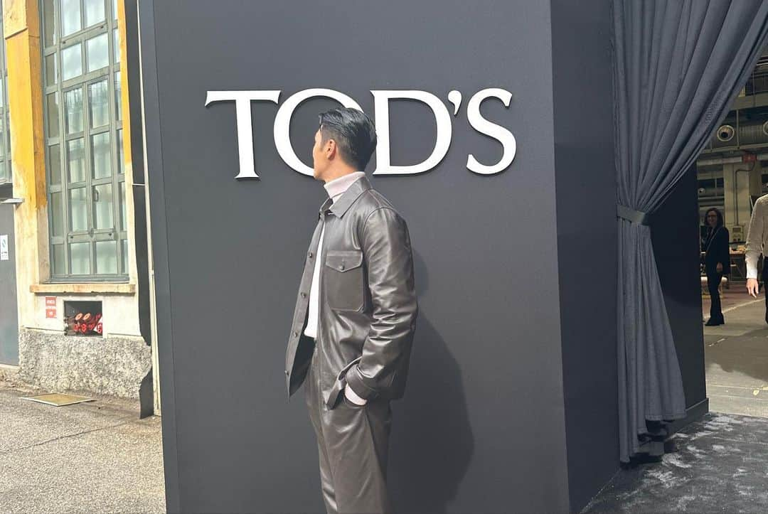 アン・ボヒョンさんのインスタグラム写真 - (アン・ボヒョンInstagram)「#tods #milano  @tods 🤎」9月22日 22時40分 - bohyunahn