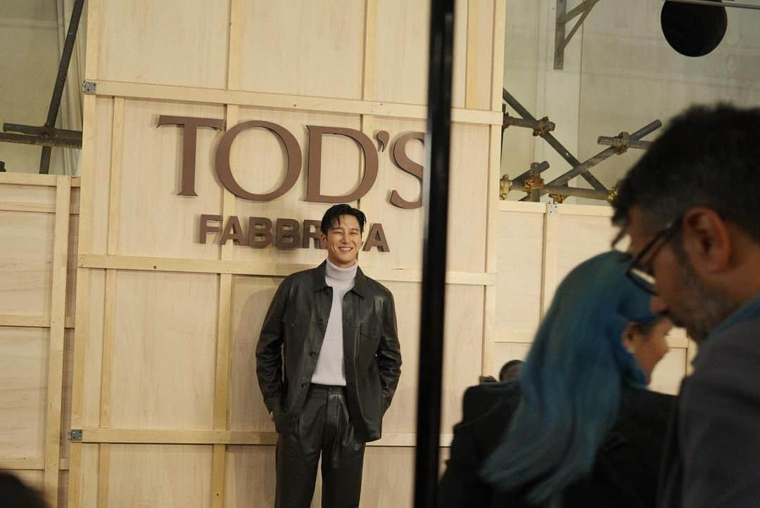 アン・ボヒョンさんのインスタグラム写真 - (アン・ボヒョンInstagram)「#tods #milano  @tods 🤎」9月22日 22時40分 - bohyunahn