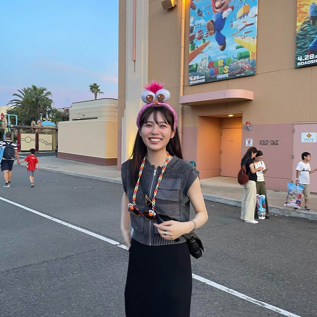 秋田汐梨のインスタグラム：「・ 今日、長袖デビューしたよ🍂 ということで夏のわたし」