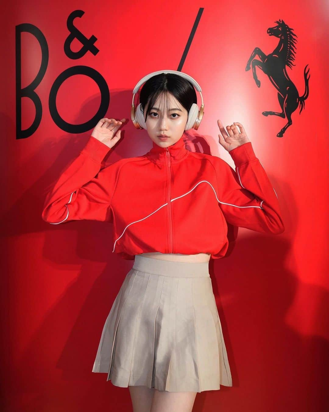 平美乃理さんのインスタグラム写真 - (平美乃理Instagram)「Bang ＆ Olufsen × Ferrari Capsule Collection Launch Party.  @bangolufsen  @bangolufsen_japan  @scuderiaferrari   最高の音楽と力強く美しい赤の空間.  とても素敵な日でした🎧‎  #bangolufsen  #bangolufsen_japan  #scuderriaferrari  #pr」9月22日 22時56分 - minori_taira