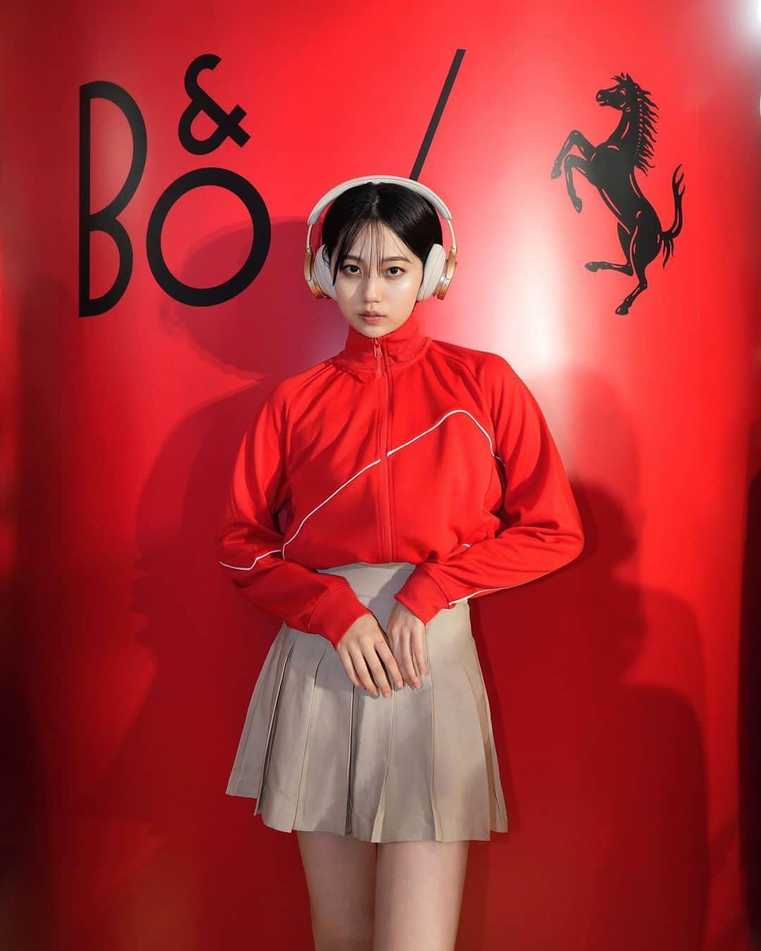 平美乃理さんのインスタグラム写真 - (平美乃理Instagram)「Bang ＆ Olufsen × Ferrari Capsule Collection Launch Party.  @bangolufsen  @bangolufsen_japan  @scuderiaferrari   最高の音楽と力強く美しい赤の空間.  とても素敵な日でした🎧‎  #bangolufsen  #bangolufsen_japan  #scuderriaferrari  #pr」9月22日 22時56分 - minori_taira