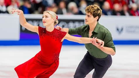 パイパー・ギレスさんのインスタグラム写真 - (パイパー・ギレスInstagram)「QUESTION. Which dress is your favorite?!? Taking a trip down memory lane for Flashback Friday  - - - - #skating #figureskating #icedance #iceskating #skatingdresses #fashion #skatingcostumes #flashbackfriday #itsfriday #happyfriday #teamcanada #skatecanada」9月22日 22時48分 - pipergilles